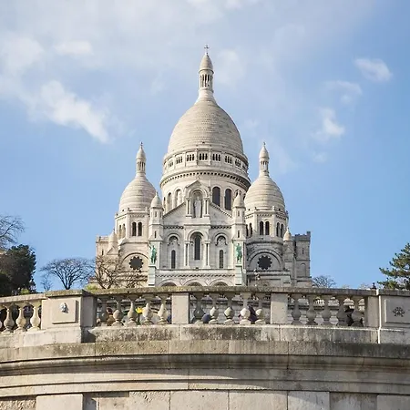 Le National Paris 3* Clichy