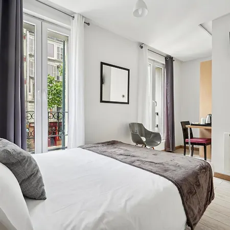 Hotel Le National Paris Clichy