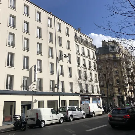 Hotel Le National Paris 3*