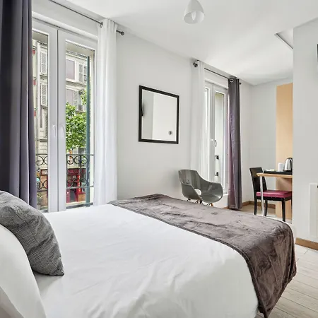 Hotel Le National Paris Clichy