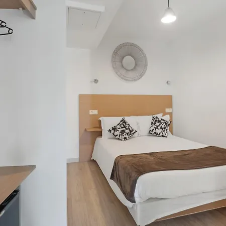 Le National Paris Hotel 3*