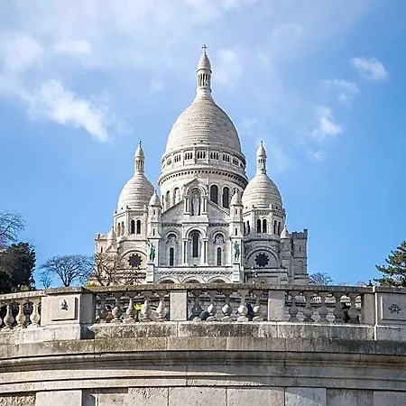 Hotel Le National Paris 3*